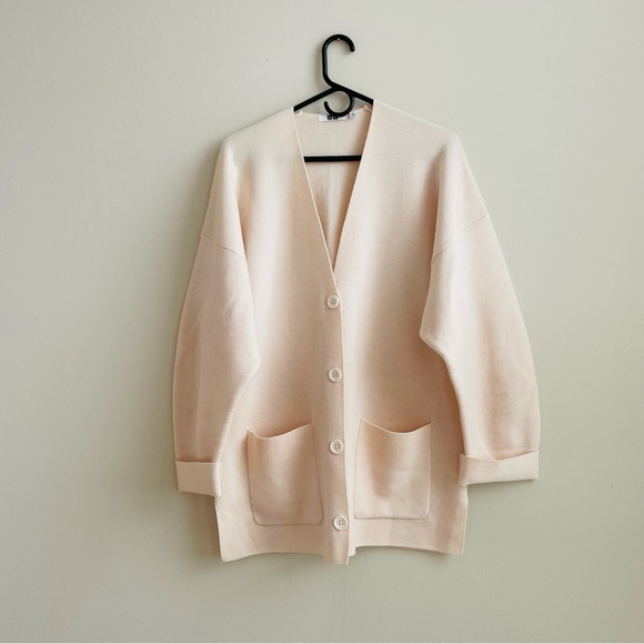 Uniqlo U Wool Blend V-Neck Long Cardigan - Cream / white - Size XS